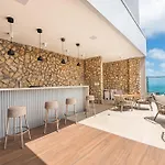 Beach Class Meireles Fortaleza By Carpediem