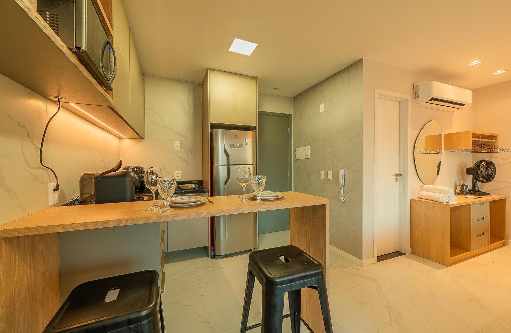 Apartamento Class Meireles By Carpediem