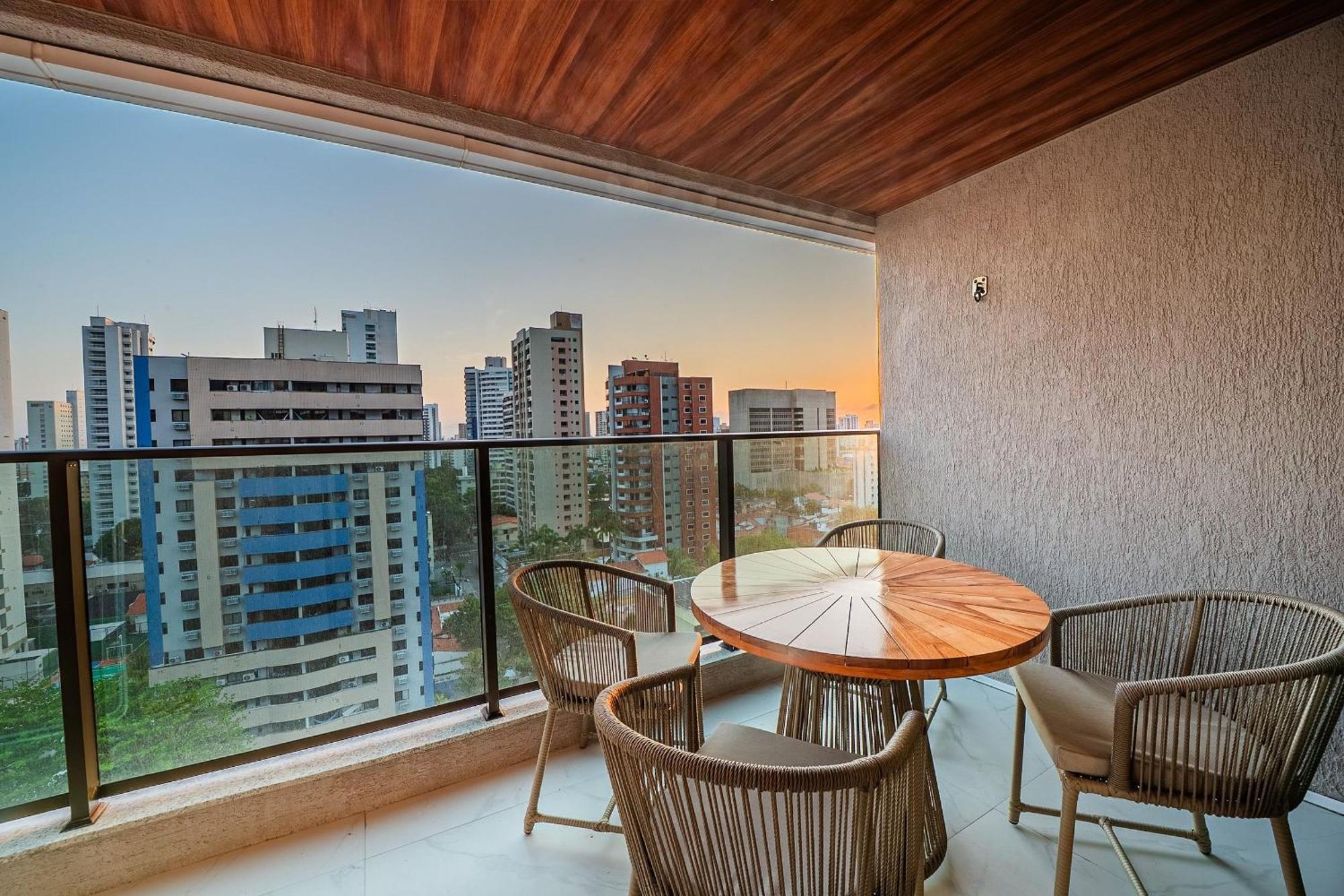 Class Meireles By Carpediem *